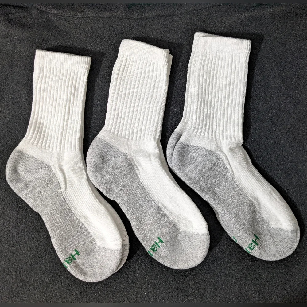 HANES 8 Pair NEW Boys White Cushion Crew Cut Socks Size 9-2 NEW